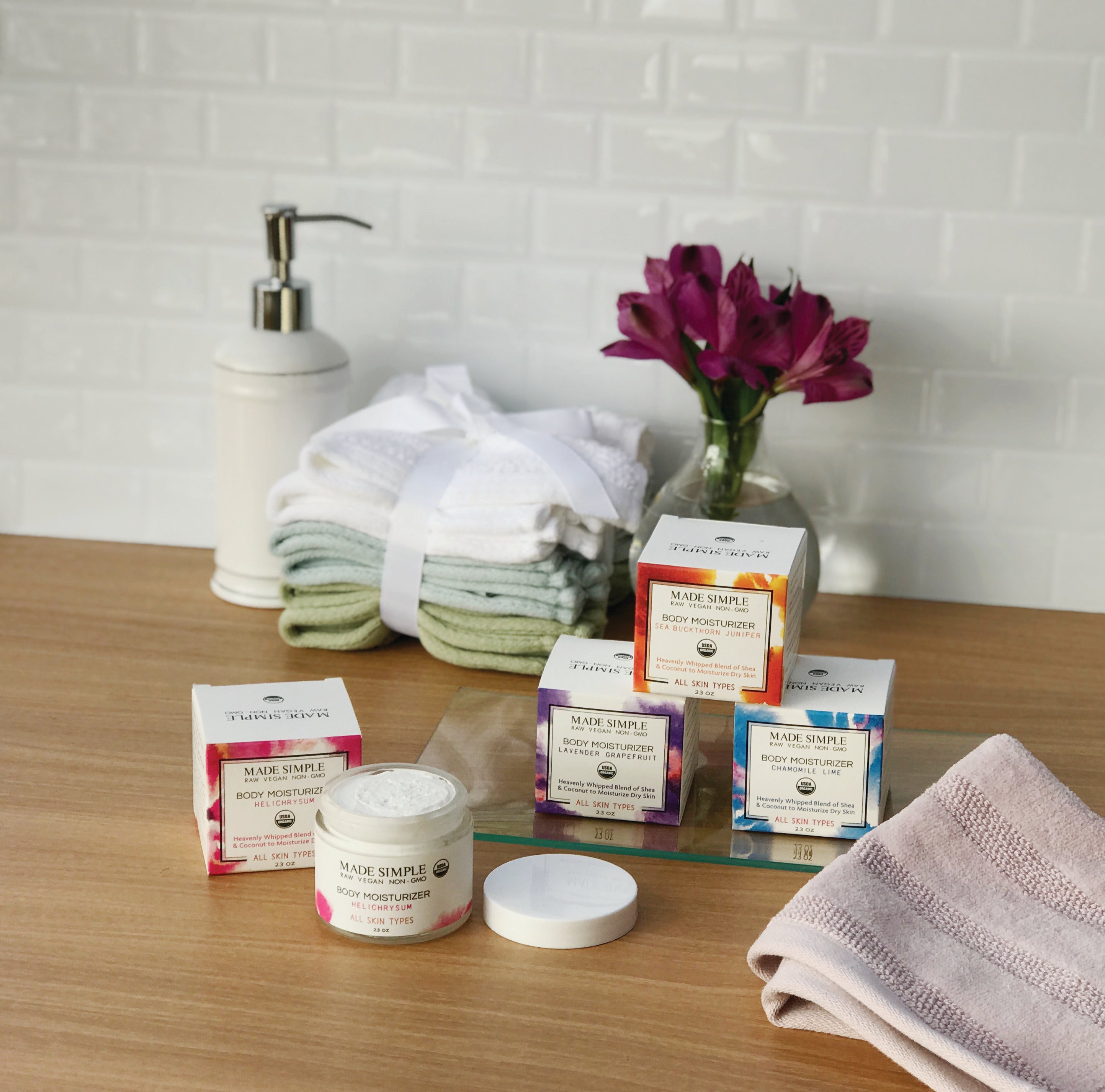 Lavender Grapefruit Moisturizer - Certified Organic, Vegan & Cruelty-free